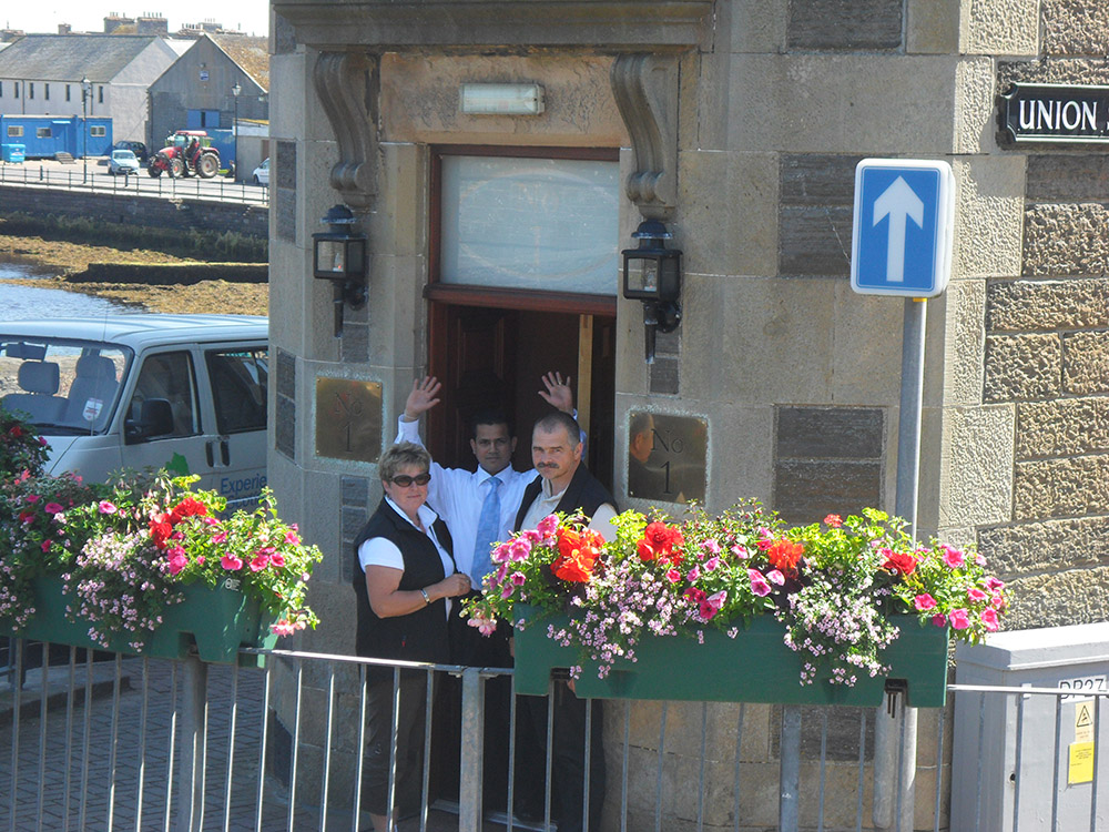 24  The Mackays Hotel at Ebenezer Place in Wick.JPG
